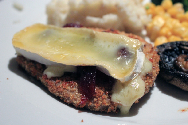Vegetarian schnitzel with cranberry and camembert recipe | Veggie mama