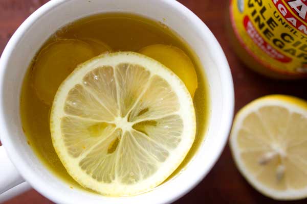 Lemon and honey cold and flu tonic | Veggie Mama