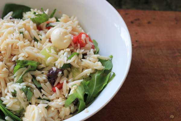 Greek style risoni salad recipe | Veggie Mama