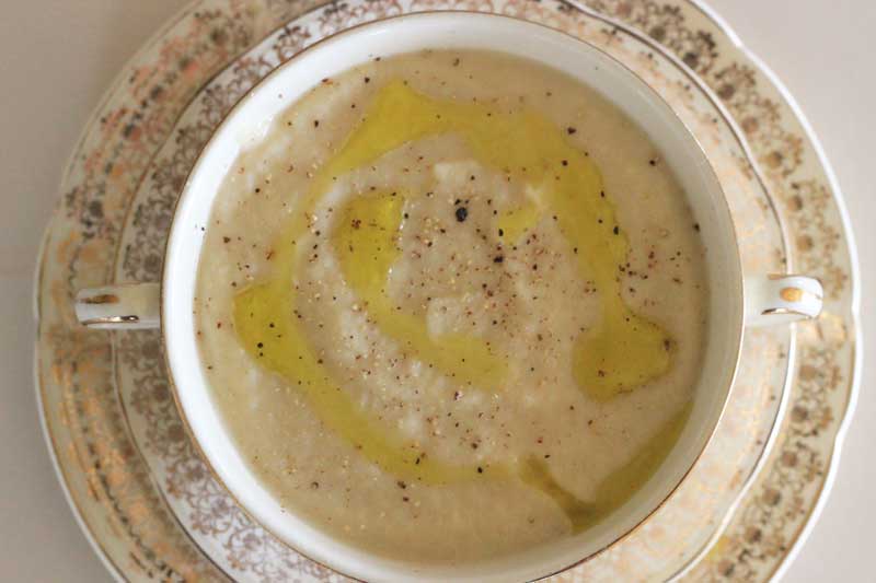 Cauliflower and leek soup | Veggie Mama